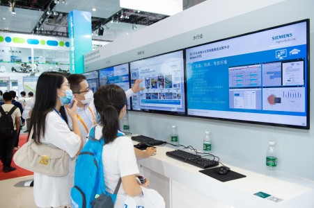 新闻图片3_西门子以数字化生态助力中国工业转型升级